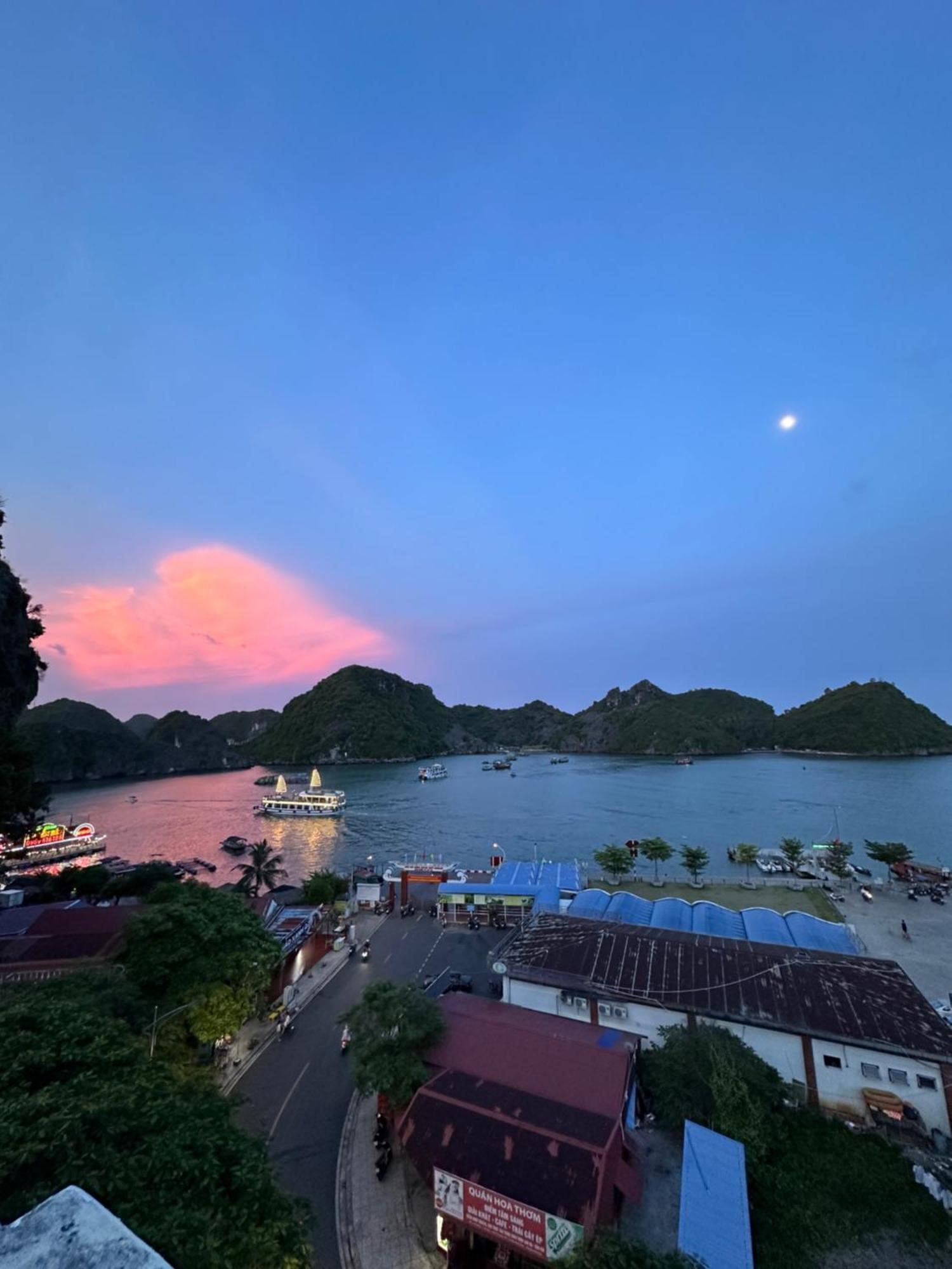 Cat Ba Plaza Hotel Dong Khe Sau Extérieur photo